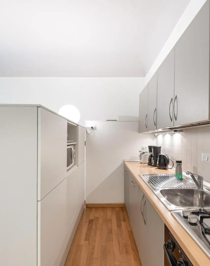 Design Apartments Florence- Florence City Center Italia